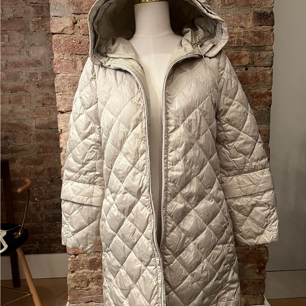 MaxMara Women's ecru knee length puffer.  bejeweled, convertible bracelet sleeve